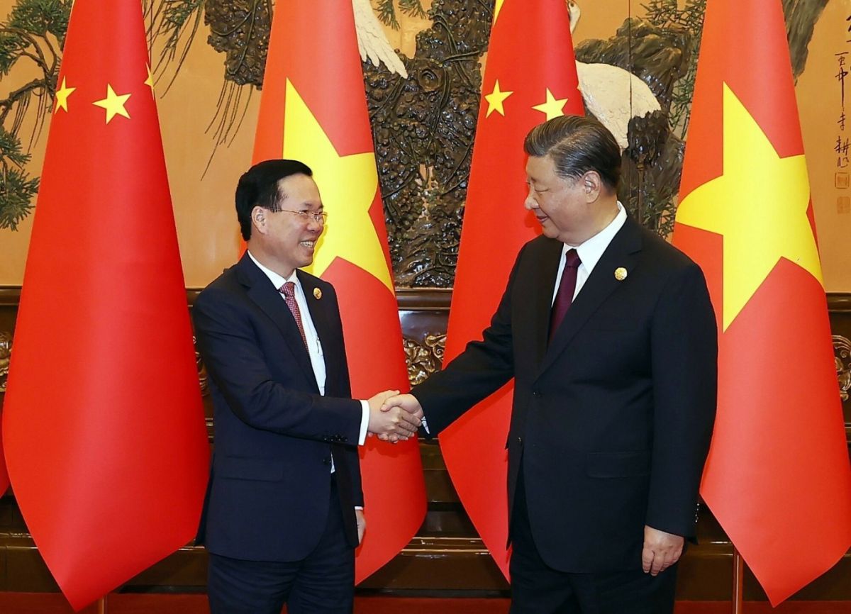 PRESIDENT XI'S VISIT UNDERLINES SIGNIFICANCE OF VIETNAM-CHINA RELATIONS